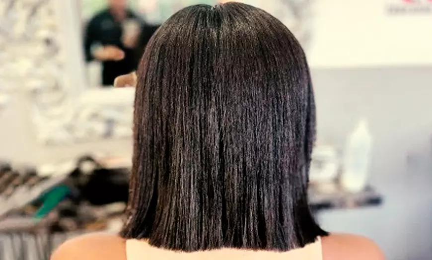 Image 5: Nueva imagen con corte, color y brillo en una sesión de peluquería
