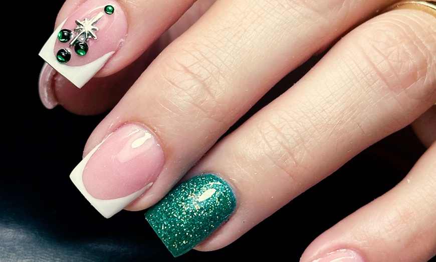 Image 3: Full Set with 2 Nail Designs or Swarovski Crystal Designs and More