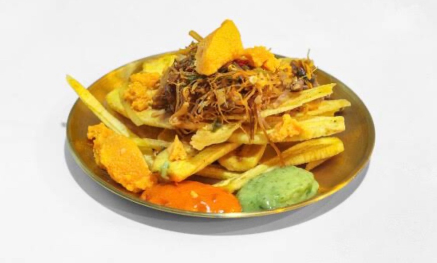 Image 8: Buffet libre de entrantes y burgers para 2 personas con bebida