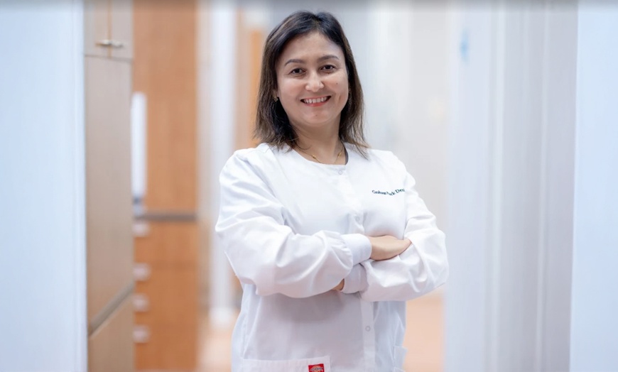 Image 3: Single or Multi-Session Teeth Cleaning Packages for Adults or Families