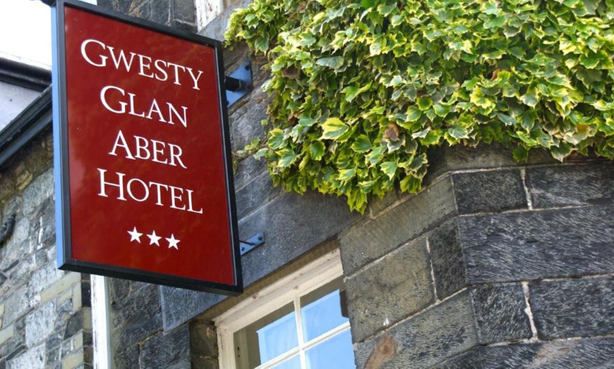 Image 17: Conwy: 1 or 2 Nights with Breakfast and Spa Access