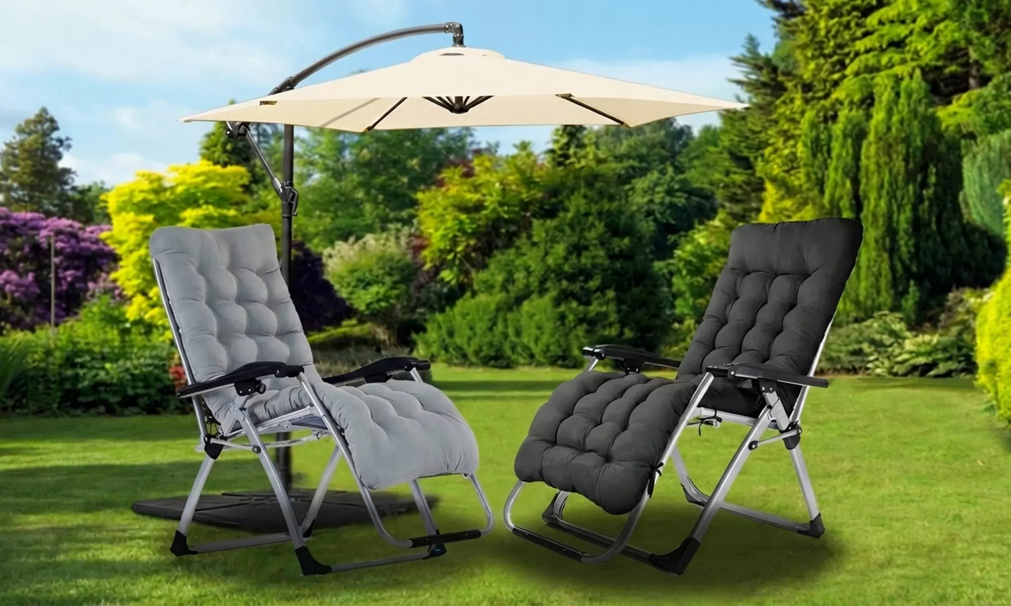 Smart Living Zero Gravity Foldable Reclining Chair