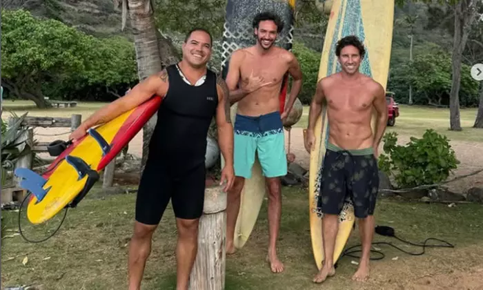 Join & Explore 1 or 3 90-Min Surf Private Lesson For Up to 4 People 