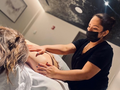 Choice of 50-Minute Massage with Body-Melt Foot Therapy for One; Valid Monday–Friday - The Spa at LondonHouse Chicago