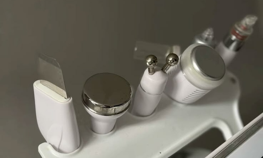 Image 14: Hydrafacial with LED Light Therapy, Korean Mask in a Luxury Clinic