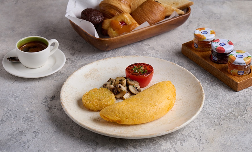 Image 2: Choice of Breakfast: English, Combo, or Vegan for One, Two, or Four