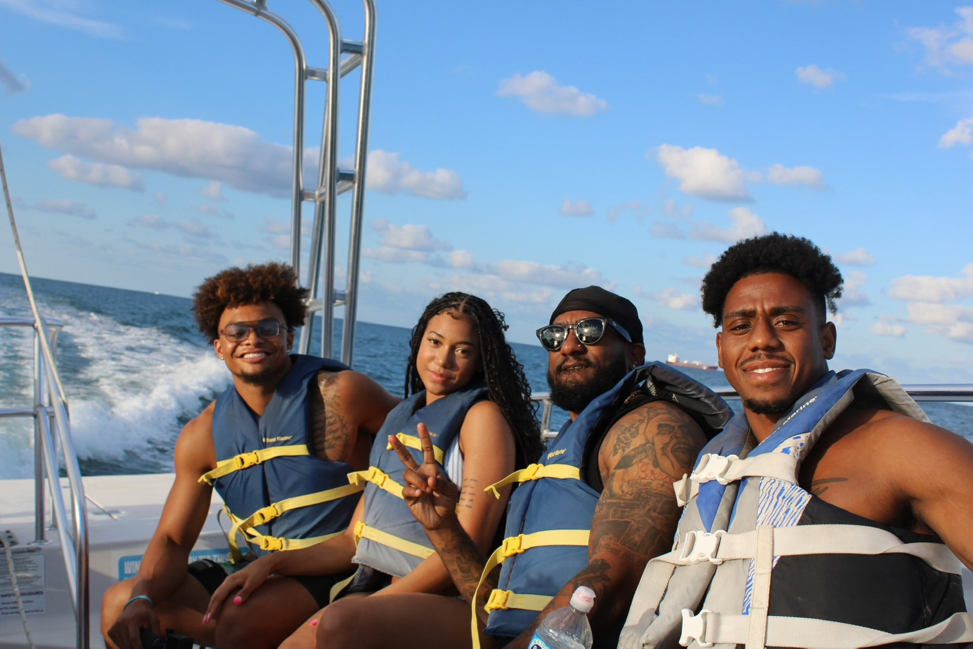 Enjoy a 10-12-Min Parasailing Experience with Sea Rocket Adventures!