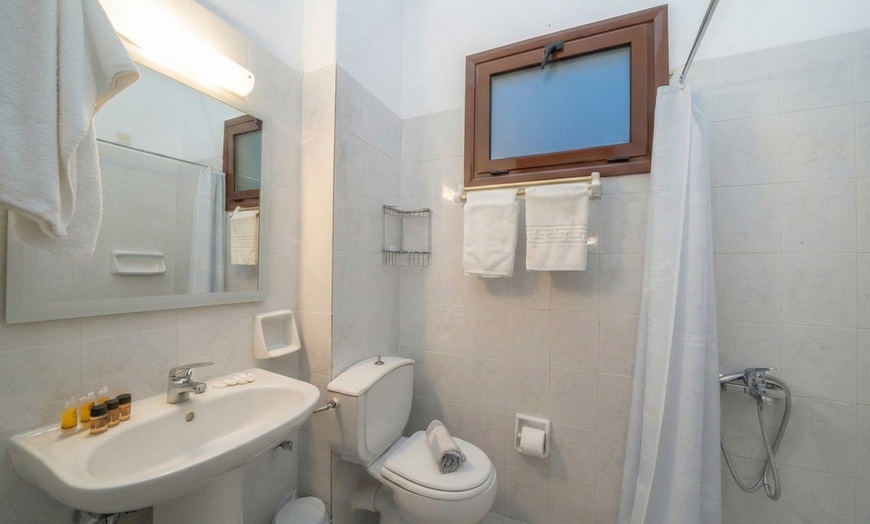 Image 9: ✈ Cefalonia, Estate 2026: Volo diretto più 7 notti in hotel a rate