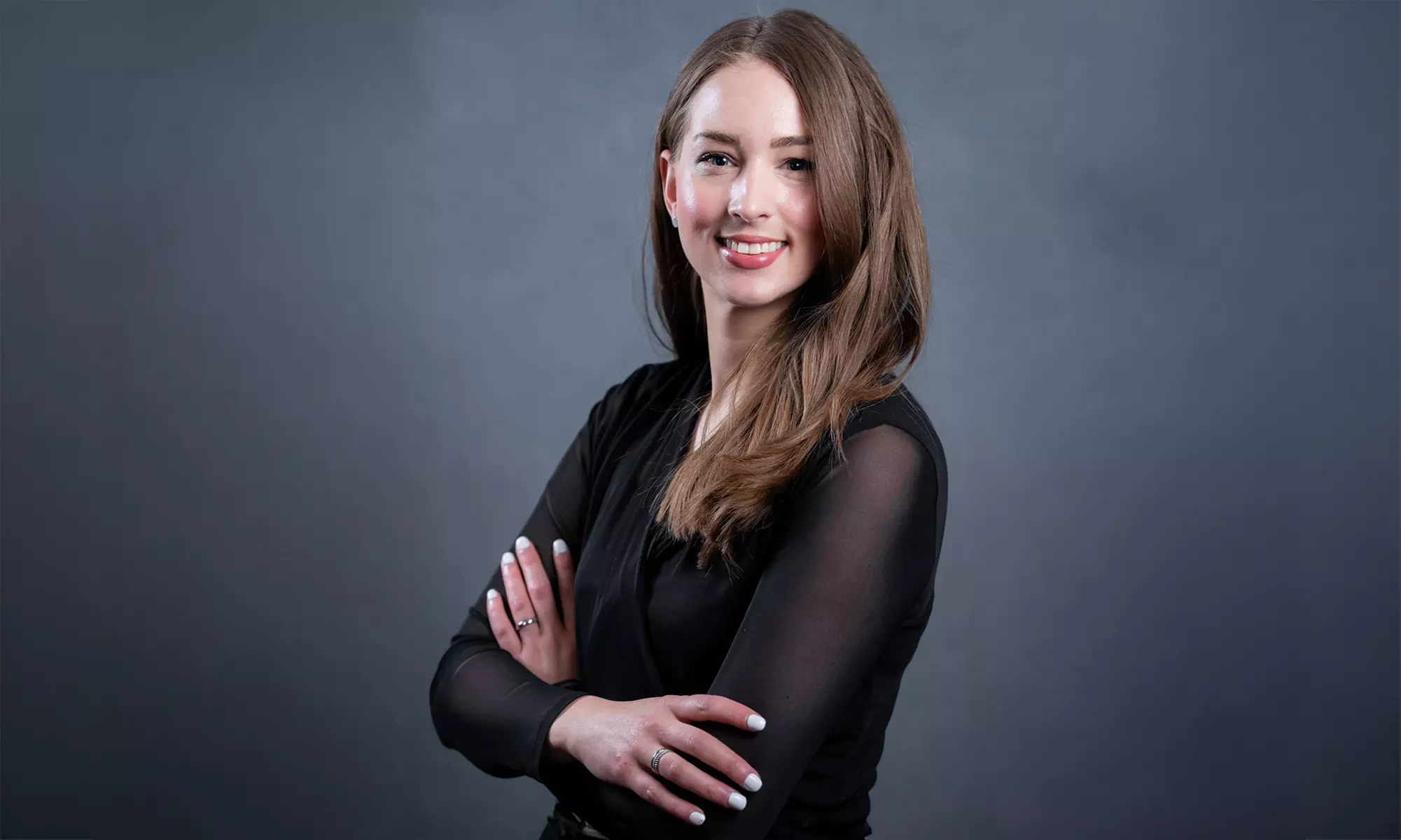 Pro Photography Sessions – 30-Min Headshots or 60-Min Studio