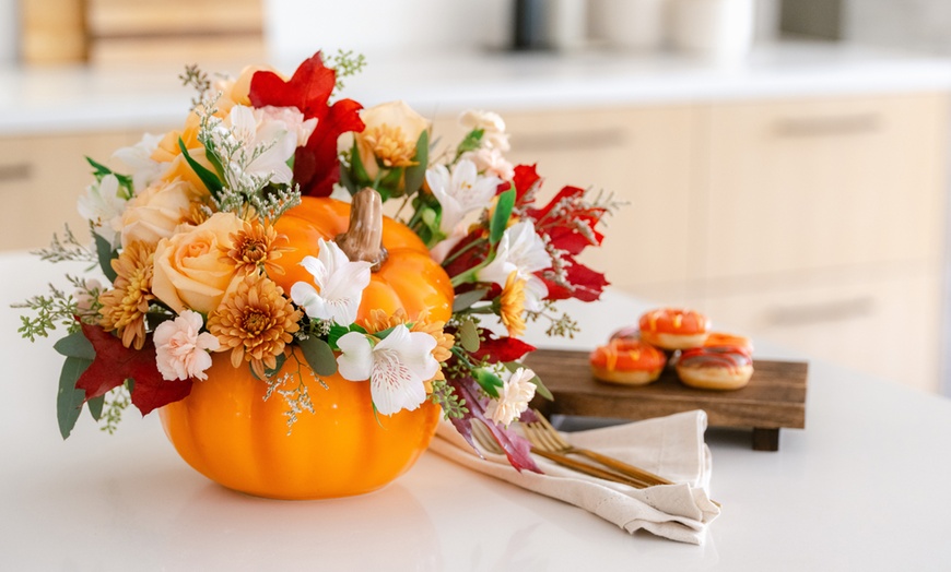 Image 2: Same Day Beautiful Fresh Flower Bouquets from Teleflora 57% Off 