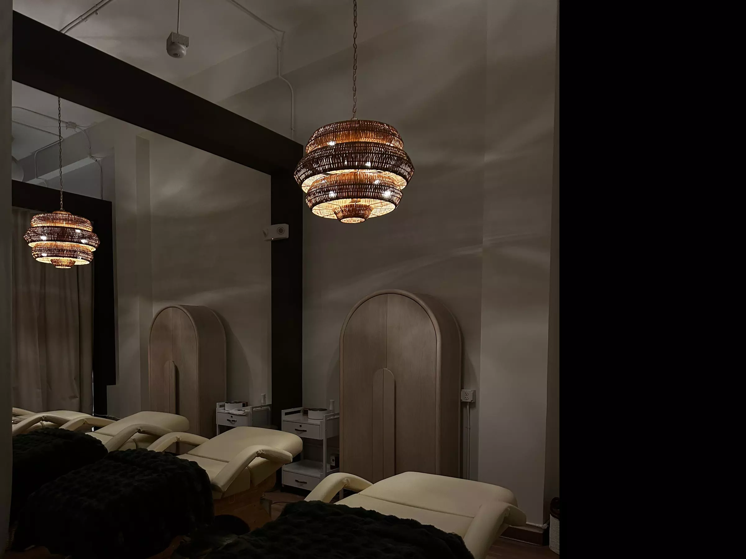 Escape to a New Luxury Spa for a 50-min Massage & High-Tech Facials