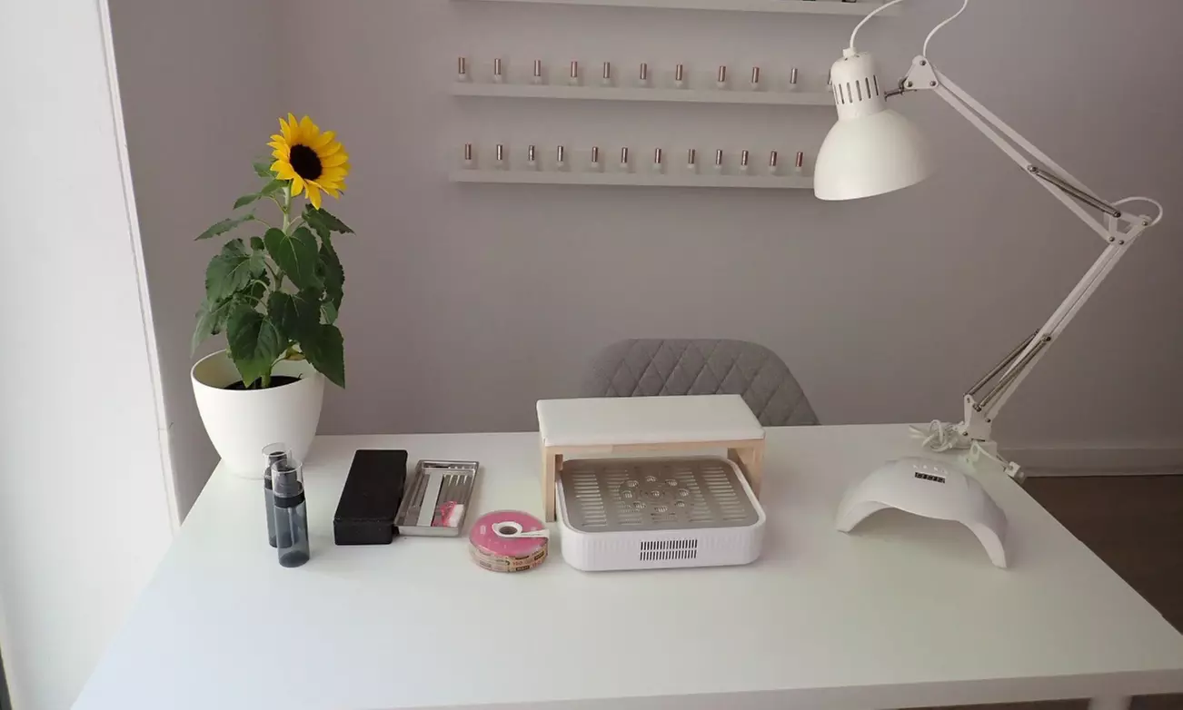 Manicura y/o pedicura spa y opción a puesta de uñas de gel o acrygel