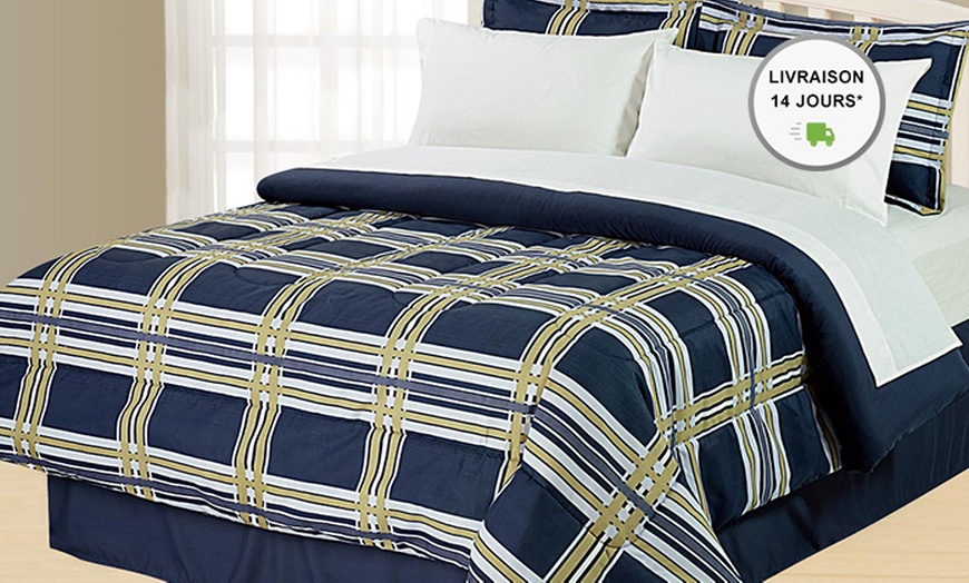 Image 1: 8-pcs Comforter Set