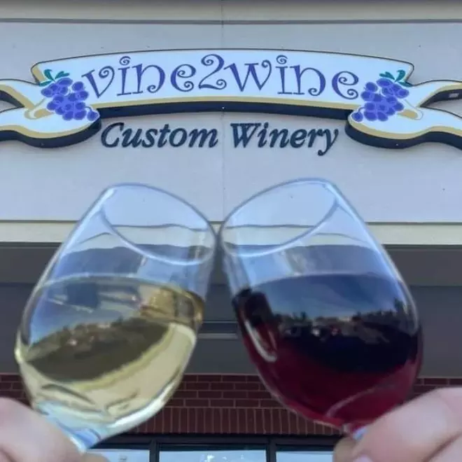 Enjoy Fresh, Low-Sulfite Wines & Customizable Tasting Experiences