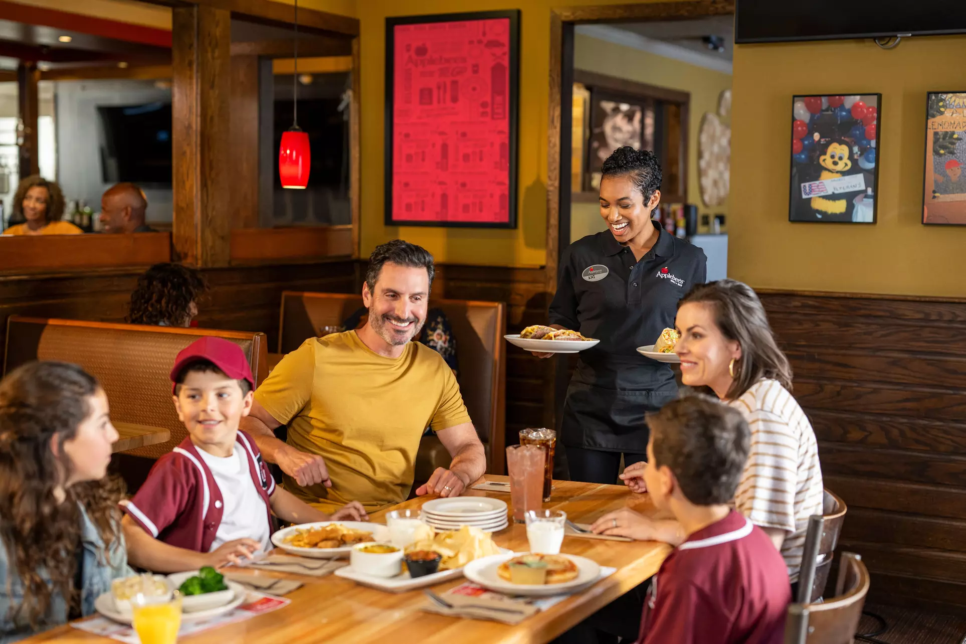 Invite Only - Get a $10 Applebee’s Grill + Bar® eGift Card for $5