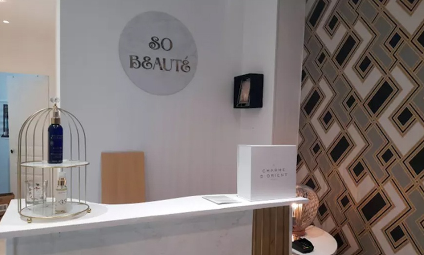 Image 5: So Beauté Paris : maquillage pour un look naturel ou un regard glamour