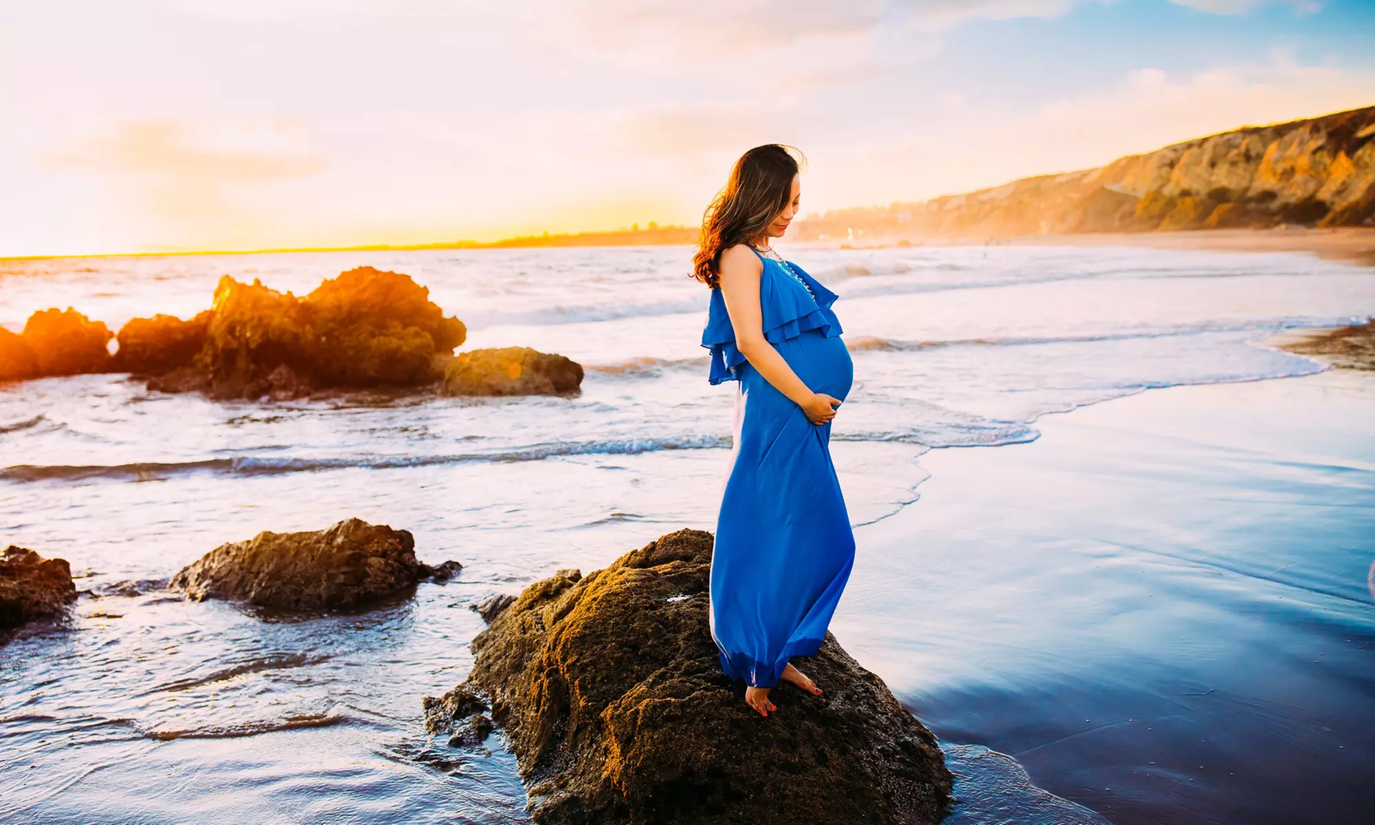 Create Lasting Memories with Full or Mini Maternity Shoot