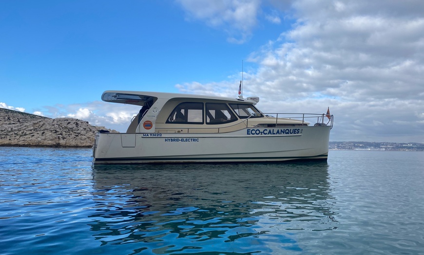 Image 5: Excursions intimistes et baignades dans les Calanques