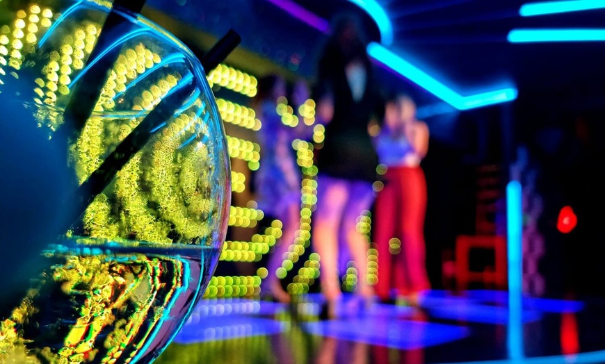 Image 16: Bistro Live – The Ultimate Party Experience! 