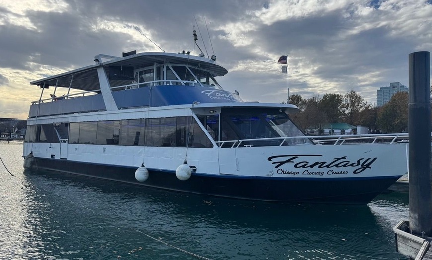 Image 6: Open Air Party Boat Cruise with Live DJ – Chicago