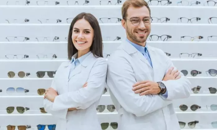 Eye Test Or Contact Lens Test & €125 Towards Glasses Or Sunglasses