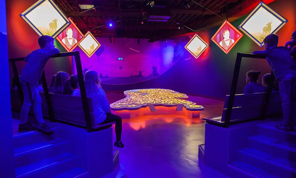 Ontdek Nederland vanuit de lucht in een meeslepende 5D belevenis