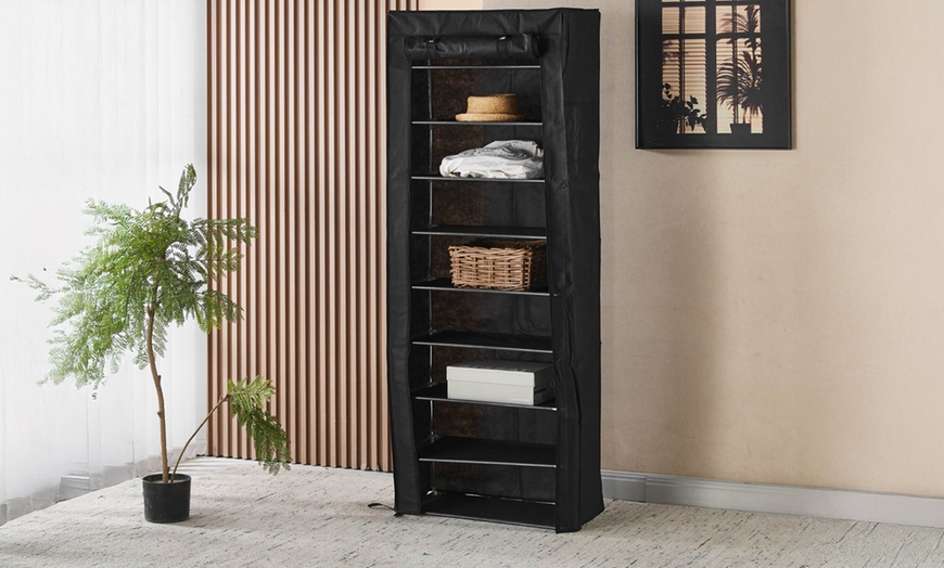 Image 7: Meubles de rangement et penderies