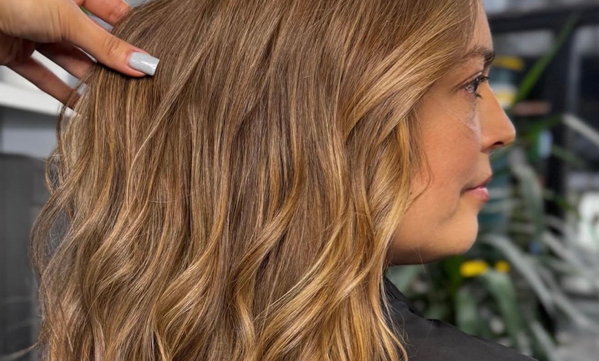 Image 13: Fresh Look w/ 1 Wash, Cut, Blow Dry, Roots Color or Brazilian Keratin