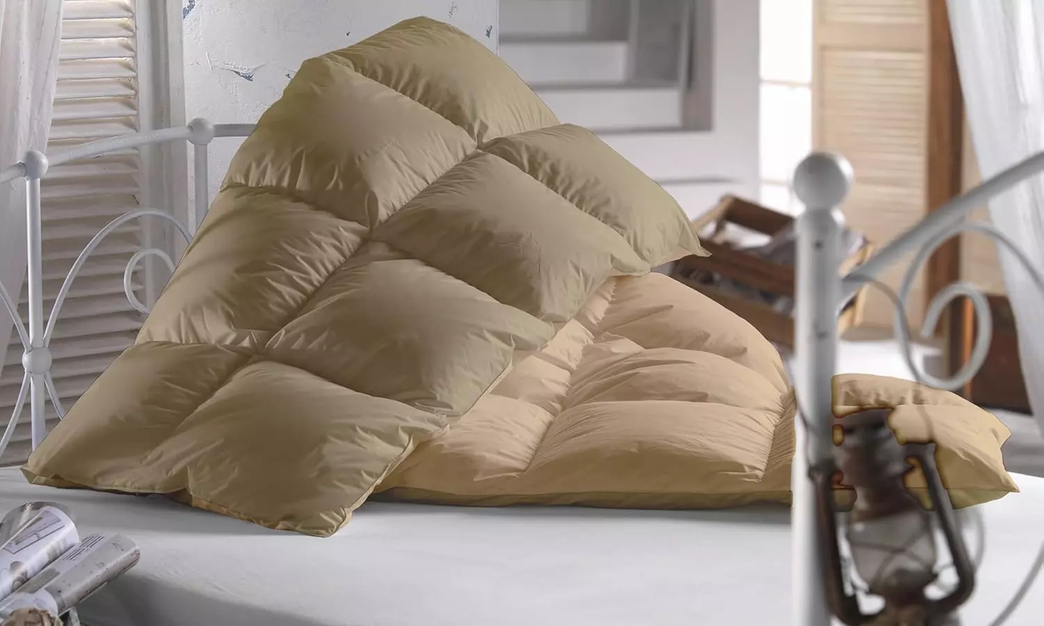 Couette d’hiver réversible avec 90% plumes d’oie