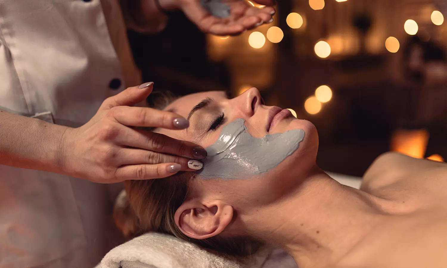 Higiene facial con masaje y opción a radiofrecuencia o ultrasonido y tratamiento para 1, con hasta un 45% menos - Second Medium