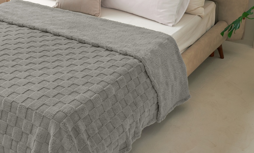 Image 20: Kuscheldecke mit oder ohne Fransen