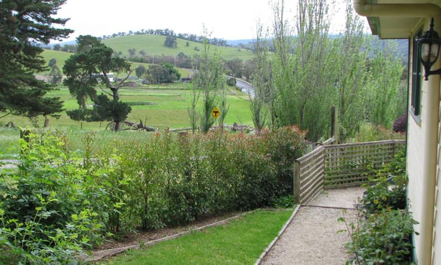 Image 3: Yarra Valley: Two-Night Cottage Getaway w/ Brekky