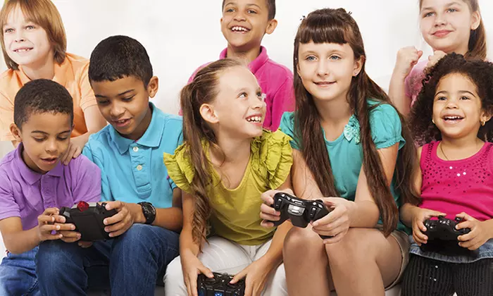 $225 for 2-Hour Mobile Gaming Tailgate for all Sports Fanatics for Up to 20 Players Inside ($499 Value)  - Primary Image