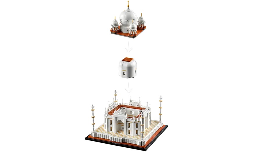 Image 8: LEGO Architecture Taj Mahal 21056