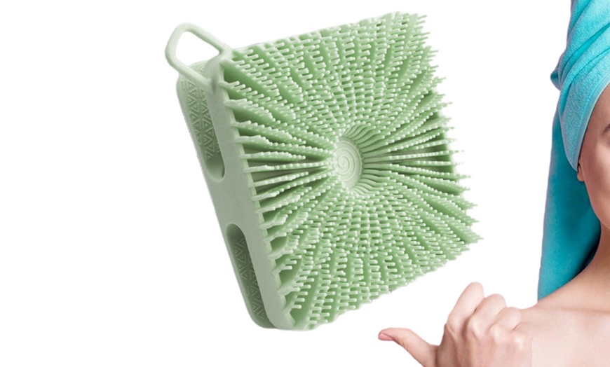 Image 7: 2-in-1 Body Shower Scrubber