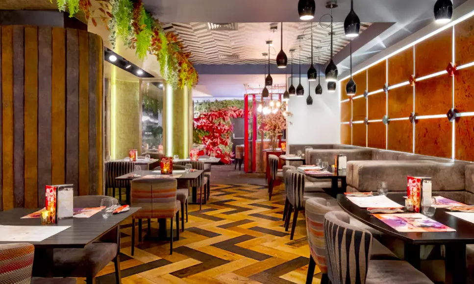 Newcastle Upon Tyne: Standard Double Room with Breakfast and More