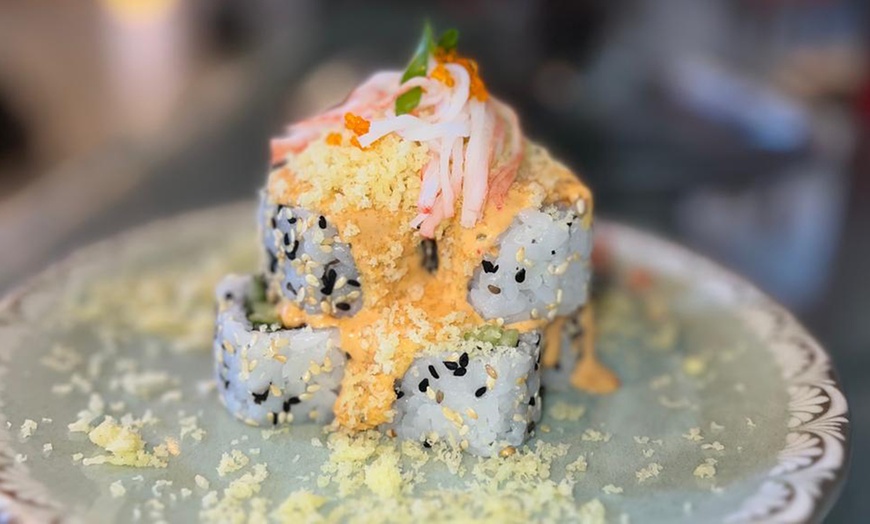 Image 10: 32, 24 or 40 Pieces Sushi (Tempura, California, Dynamite and More) 