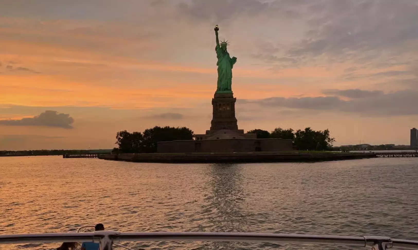 Up to 32% Off Sightseeing or Sunset Boat Cruise - NYSea Cruises
