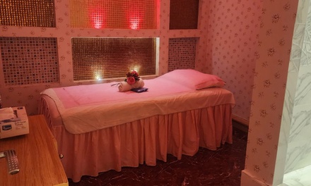Pay 99 and get a Voucher of AED 200 to spend on your choice of Service