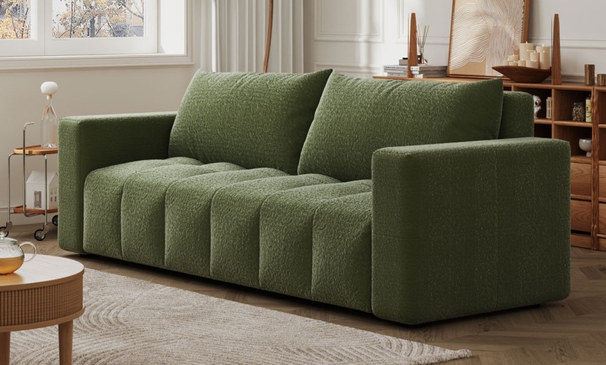 Image 12: Canapé convertible 3 places "Midland" de Kocoon avec coffre