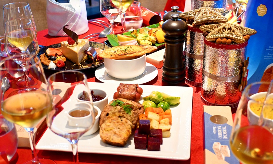 Image 2: Christmas Eve Celebration Buffet with Soft Beverages & Festive Décor 