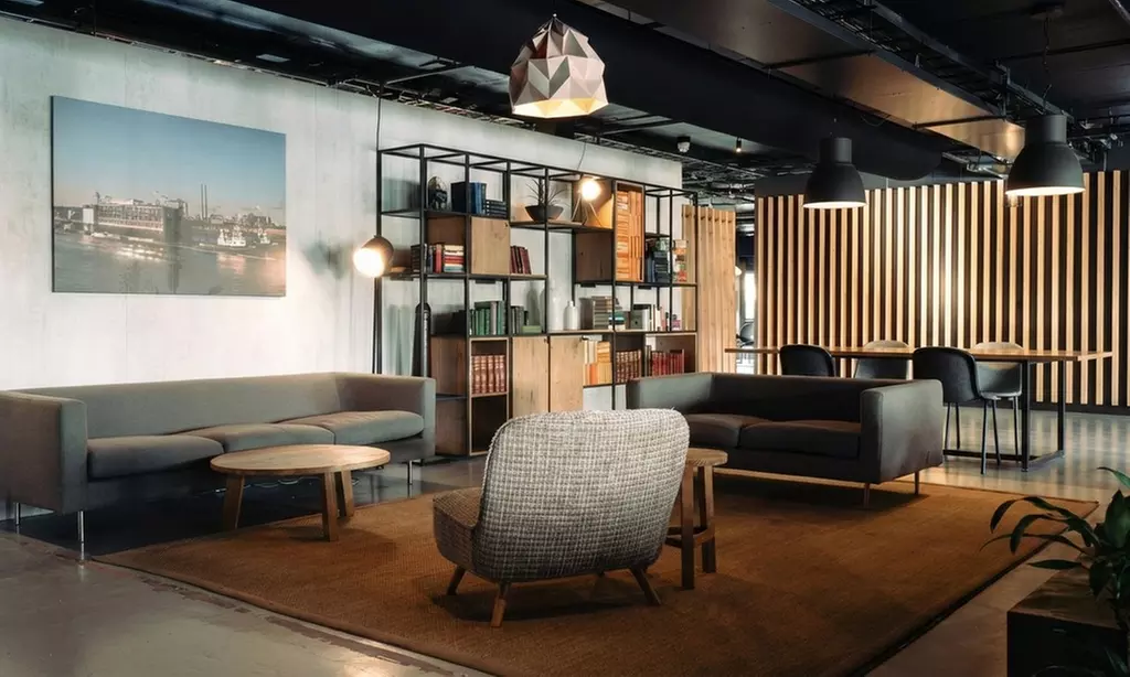 London: Waterfront Floating Hotel Stay for 2