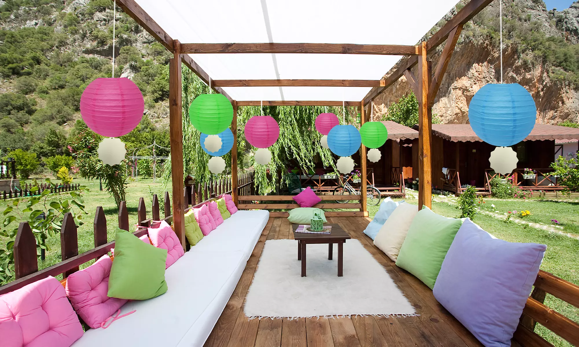 Citronella Mosquito Repellent Decor - Primary Image