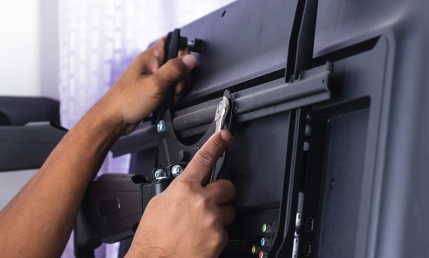 Image 5: Expert TV Wall Mounting for TVs Up to 115 Inches