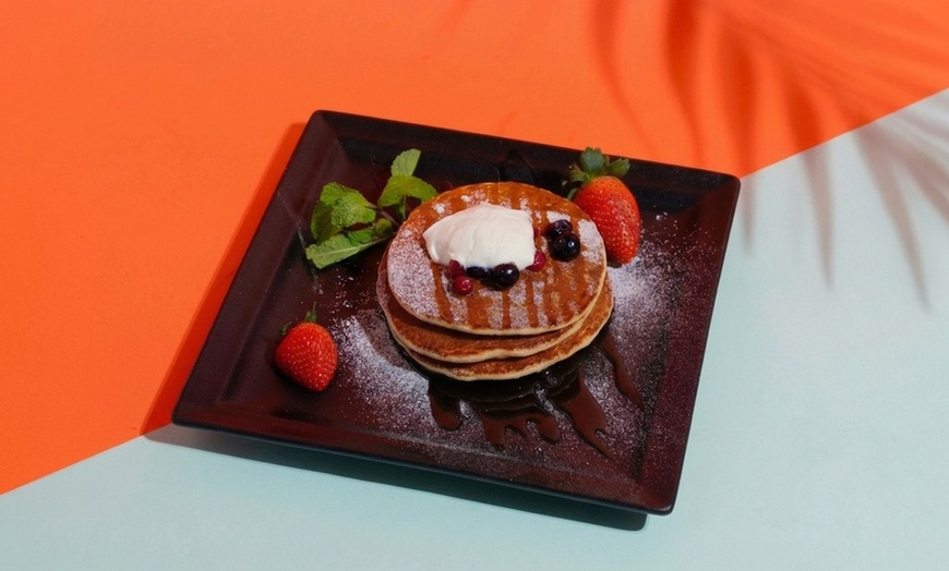 Image 7: Breakfast Buffet + Beverages & Pool Access for a Child, Up To 4 Adults