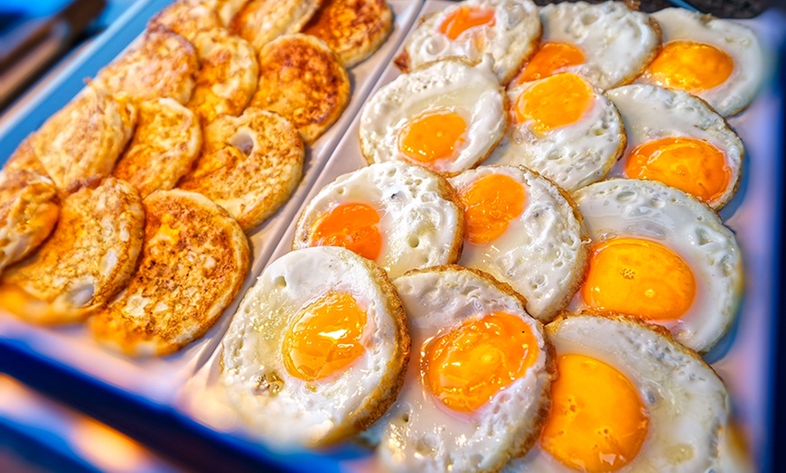 Image 18: ​Circuito Spa con opción a Spa privado, masaje, zumo, cava y bombones