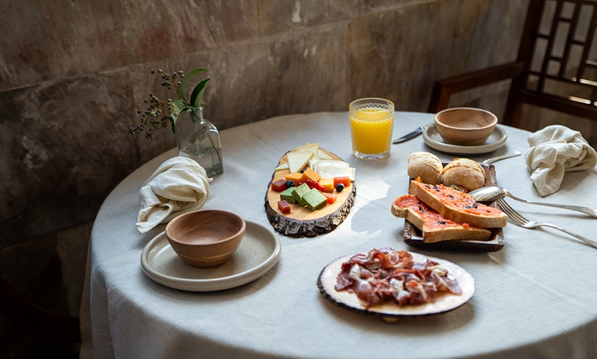 Image 8: Circuito spa para 1 o 2 personas con copa de cava y opción a masaje 