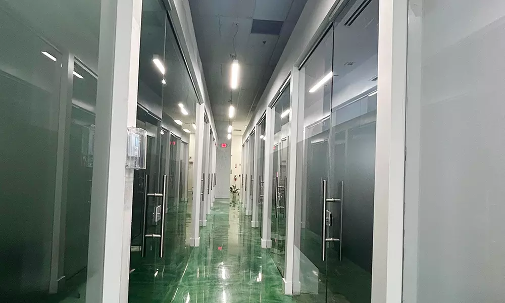 1 or 2 60-Min Cleaning/Energizing Facial, Facials Detox For Men & More