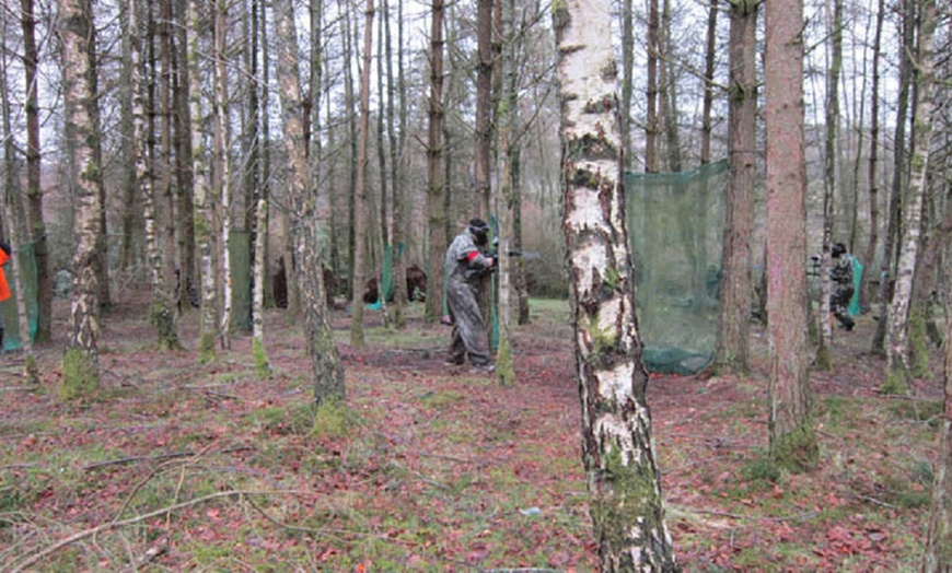 Image 15: Paintball with Lunch and Drinks