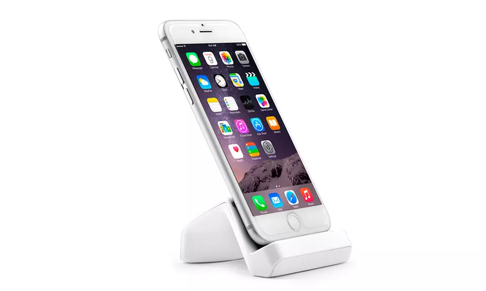 Apple-Certified Charging Dock for Lightning-Port Apple Devices - Primary Image